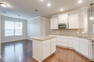 1225 Drummond Cir, Waco, TX 76712 - Photo 12