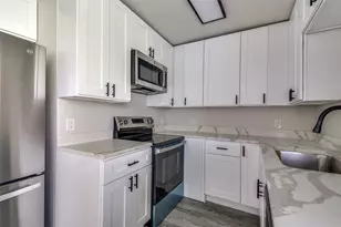 1820 Emerald Dr, Irving, TX 75060 - Photo 14