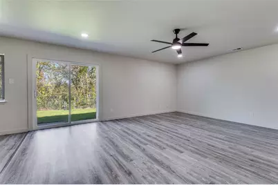 1820 Emerald Drive, Irving, TX 75060 - Photo 8