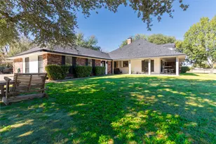 1246 Meadow Way, Terrell, TX 75160 - Photo 1