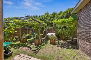 5649 Southern Fern Rd, Garland, TX 75043 - Photo 22