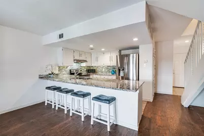 438 Yacht Club Drive #F, Rockwall, TX 75032 - Photo 4