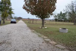 13265 FM1385, Pilot Point, TX 76258 - Photo 4
