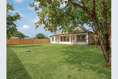 2411 Mercedes, Granbury, TX 76048 - Photo 24