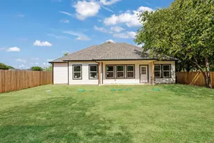 2411 Mercedes, Granbury, TX 76048 - Photo 22