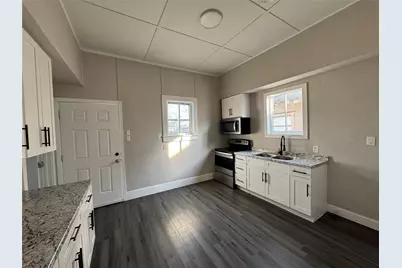 917 W Sears Street, Denison, TX 75020 - Photo 8