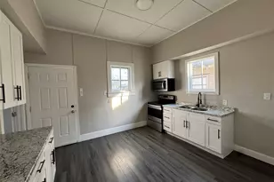 917 W Sears St, Denison, TX 75020 - Photo 8