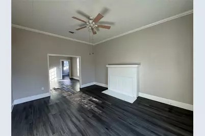 917 W Sears Street, Denison, TX 75020 - Photo 4