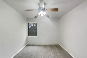 4702 Dee Ct, Fort Worth, TX 76135 - Photo 12