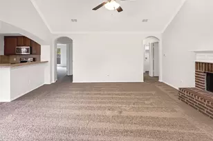 2206 Blue Bayou Dr, Dallas, TX 75253 - Photo 8