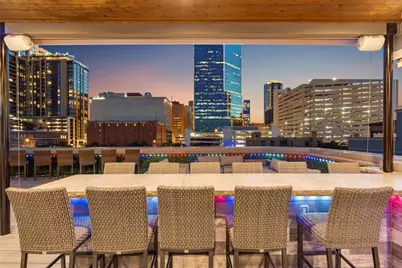 409 E 7th Street, Fort Worth, TX 76102 - Photo 8