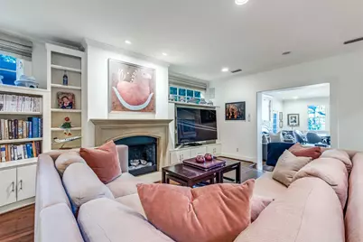 3916 Stonebridge Drive, Dallas, TX 75204 - Photo 6