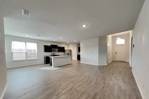 8616 Caldera Ln, Fort Worth, TX 76131 - Photo 4