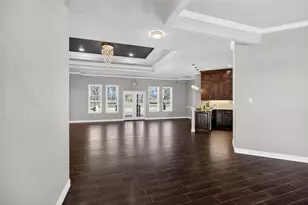 306 Garden Ct, Springtown, TX 76082 - Photo 18
