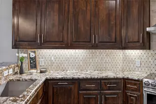 306 Garden Ct, Springtown, TX 76082 - Photo 20