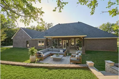 306 Garden Court, Springtown, TX 76082 - Photo 12