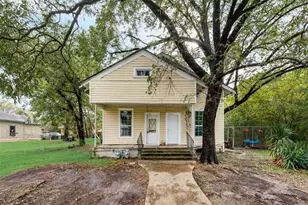 616 S 14th St, Corsicana, TX 75110 - Photo 1