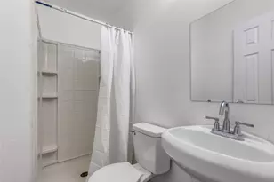 7630 Anson Cir, Dallas, TX 75235 - Photo 10