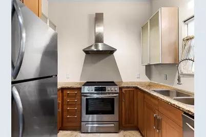 4110 Travis Street #E, Dallas, TX 75204 - Photo 10