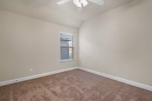 5640 Spirit Lake Dr, Fort Worth, TX 76179 - Photo 32