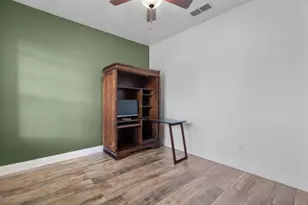 5640 Spirit Lake Dr, Fort Worth, TX 76179 - Photo 18