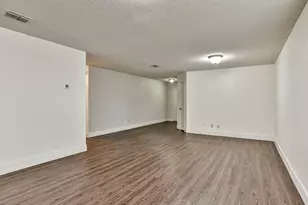 16600 Jasmine Springs Dr, Fort Worth, TX 76247 - Photo 4