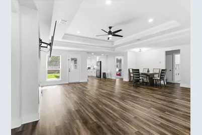 240 Wesley Drive, DeSoto, TX 75115 - Photo 4