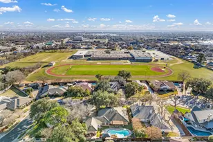 413 Blue Jay Ct, Bedford, TX 76021 - Photo 36