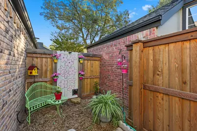 18028 Whispering Gables Lane, Dallas, TX 75287 - Photo 38