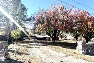 508 Lilac Dr, Granbury, TX 76049 - Photo 1