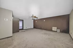 508 Lilac Dr, Granbury, TX 76049 - Photo 12