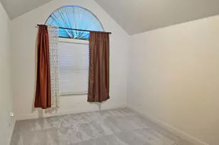 5325 Center Hill Dr, Fort Worth, TX 76179 - Photo 24