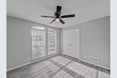 3105 Regency, Carrollton, TX 75007 - Photo 16