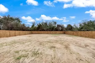518 Berke St, Newark, TX 76071 - Photo 20