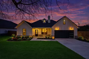 518 Berke St, Newark, TX 76071 - Photo 1