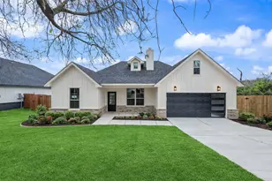 518 Berke St, Newark, TX 76071 - Photo 2