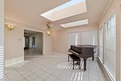 1205 N Creek Circle, Waxahachie, TX 75165 - Photo 6