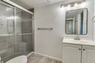 4304 Westminster Dr, Irving, TX 75038 - Photo 10