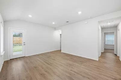 4306 Carnation Drive, Sherman, TX 75090 - Photo 8