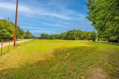 2248 Thedford Drive, Dallas, TX 75217 - Photo 2