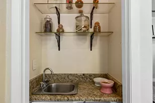 2727 Shelby Ave, Dallas, TX 75219 - Photo 16