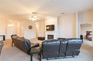 12645 Lillybrook Ln, Fort Worth, TX 76244 - Photo 8