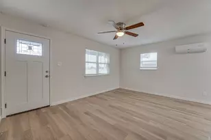 308 Avenue E, Ennis, TX 75119 - Photo 6