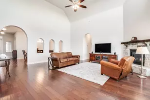 2100 Homestead Dr, DeSoto, TX 75115 - Photo 8