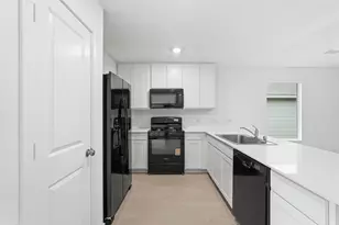 1013 Calley Pear Trl, Princeton, TX 75407 - Photo 4