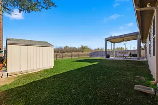 12321 Shine Ave, Rhome, TX 76078 - Photo 24