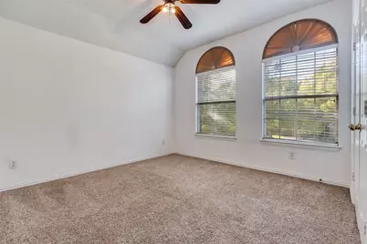 2405 N Hunter Place Lane, Arlington, TX 76006 - Photo 20