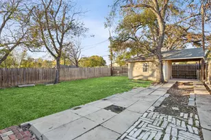 2903 Mt Vernon Ave, Fort Worth, TX 76103 - Photo 26