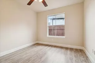 9333 Vista Cir, Irving, TX 75063 - Photo 24