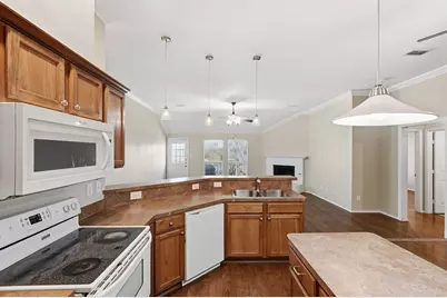 915 Hidden Oaks Drive, Burleson, TX 76028 - Photo 16